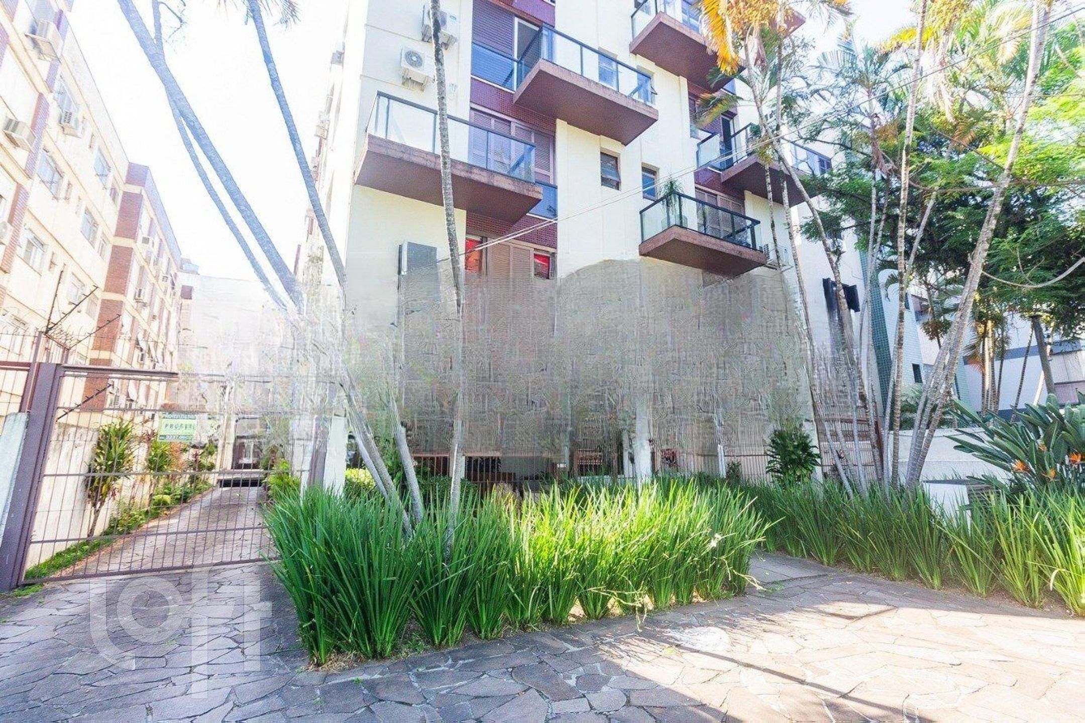 Apartamento com 79m², 2 dormitórios, 1 vaga, Petrópolis em Porto Alegre