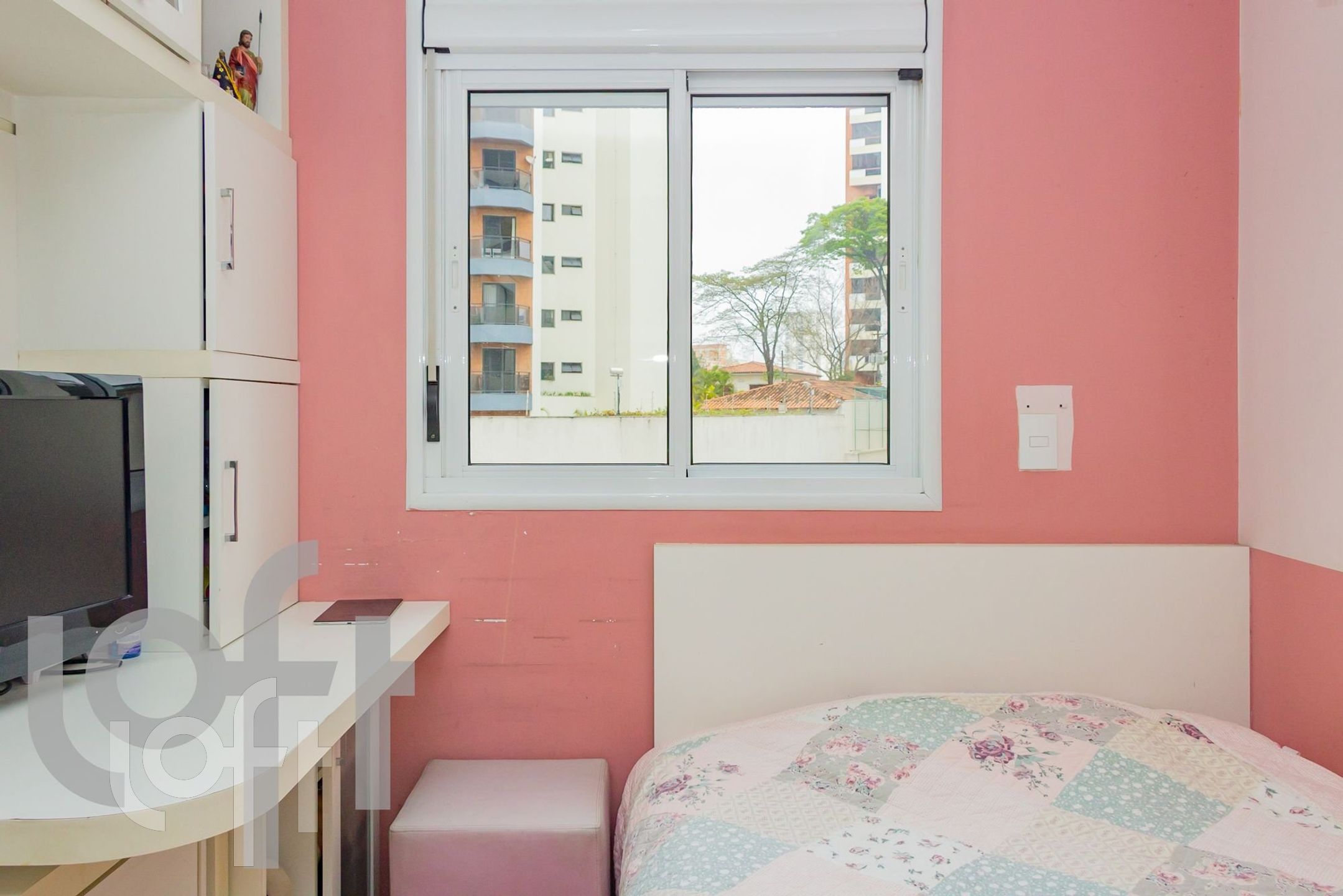 Apartamento à venda com 3 quartos, 141m² - Foto 3