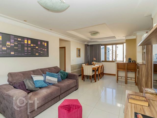 Apartamento com 74m², 2 dormitórios, 1 suíte, 2 vagas, Bela Vista em Porto Alegre