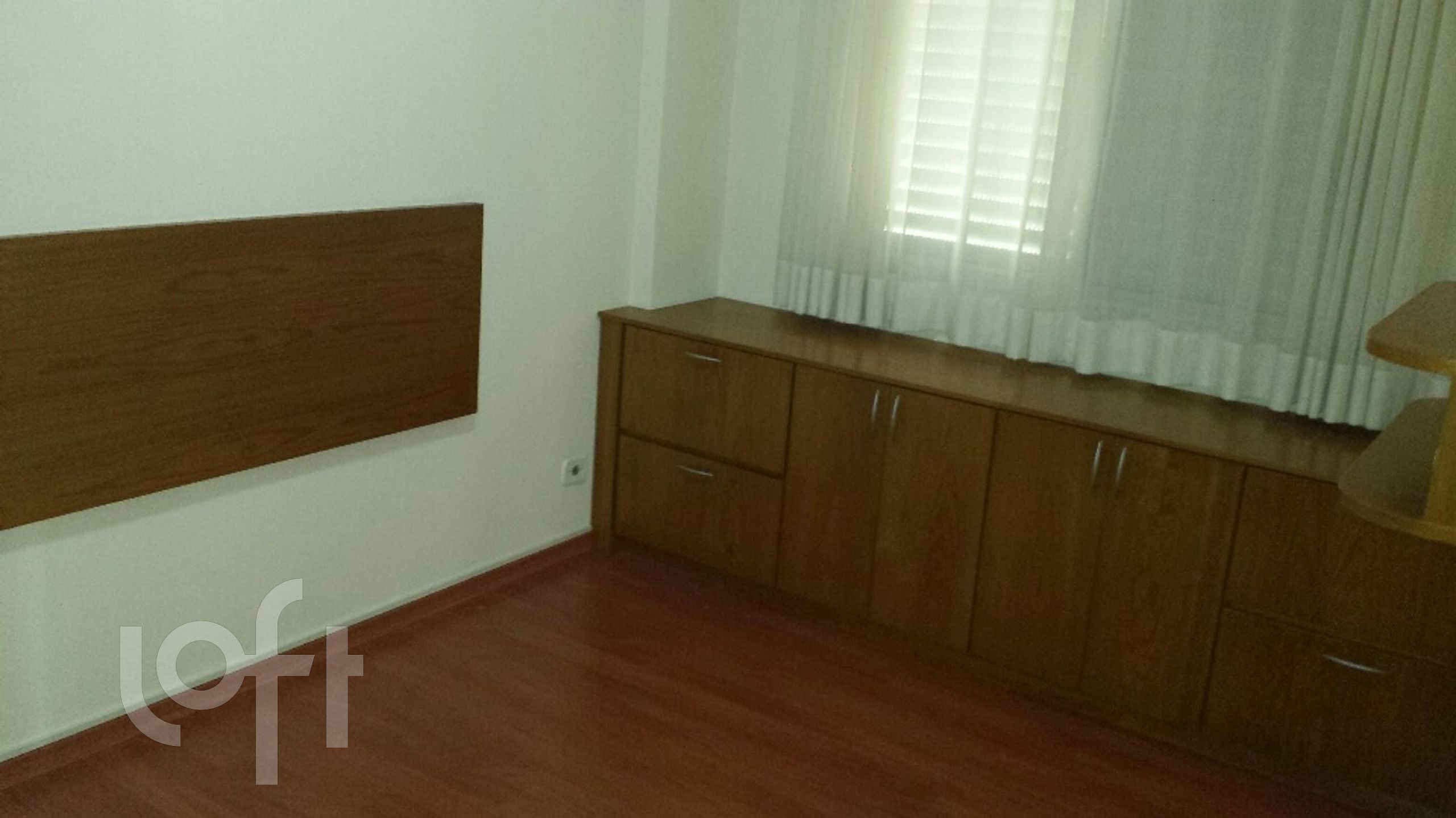 Apartamento à venda com 2 quartos, 66m² - Foto 4