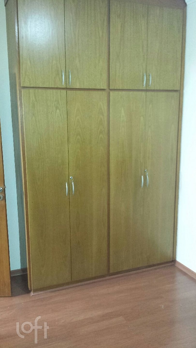 Apartamento à venda com 2 quartos, 66m² - Foto 2