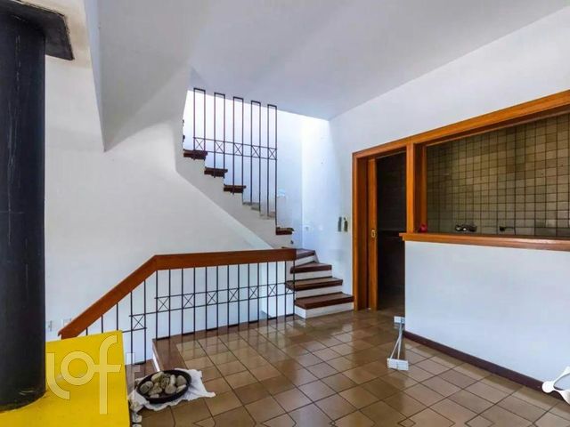 Apartamento com 164m², 3 dormitórios, 2 vagas, Chácara das Pedras em Porto Alegre