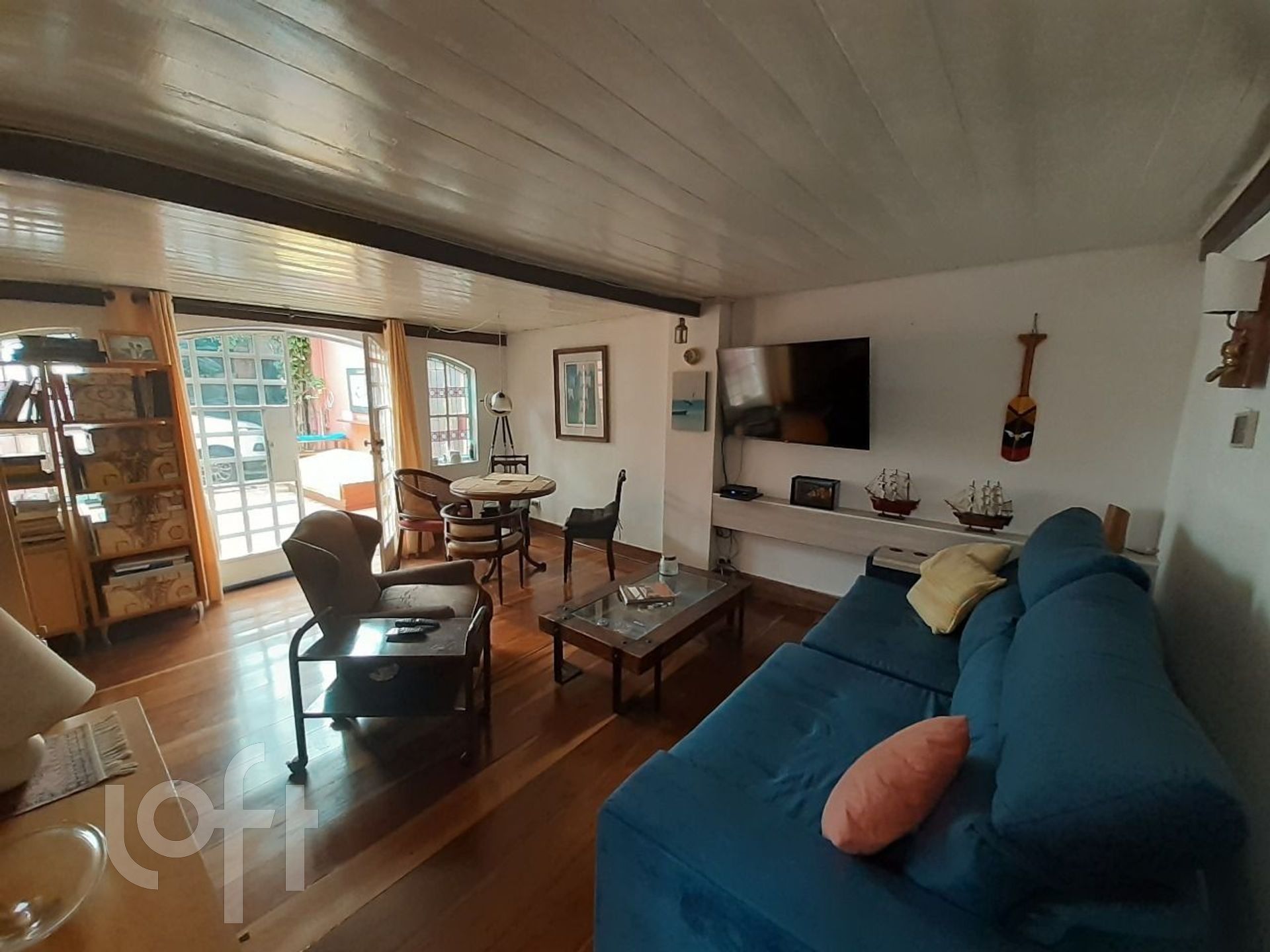 Casa à venda em Bosque da Saúde com 180 m², 3 quar