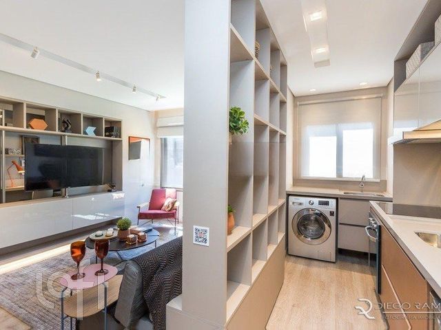 Apartamento com 82m², 3 dormitórios, 1 suíte, 2 vagas, Vila Ipiranga em Porto Alegre