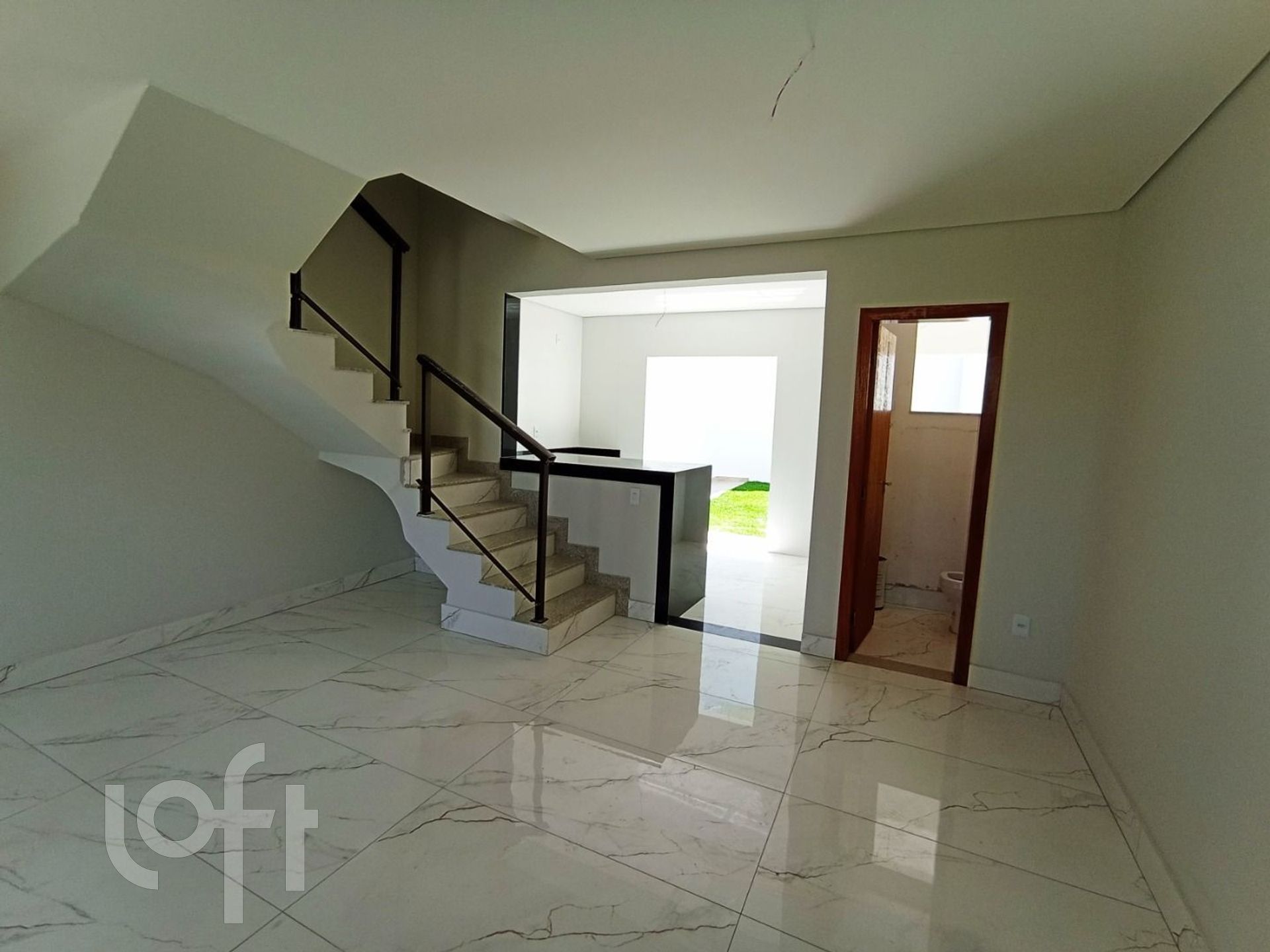 Casa à venda com 3 quartos, 88m² - Foto 17