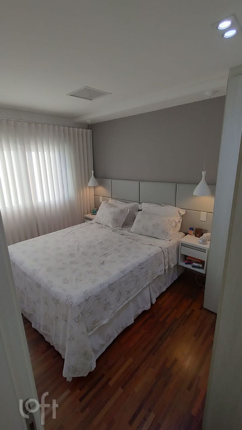 Apartamento à venda com 2 quartos, 65m² - Foto 2