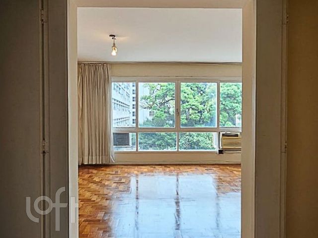 Apartamento com 117m², 3 dormitórios, 1 suíte, 1 vaga, Rio Branco em Porto Alegre