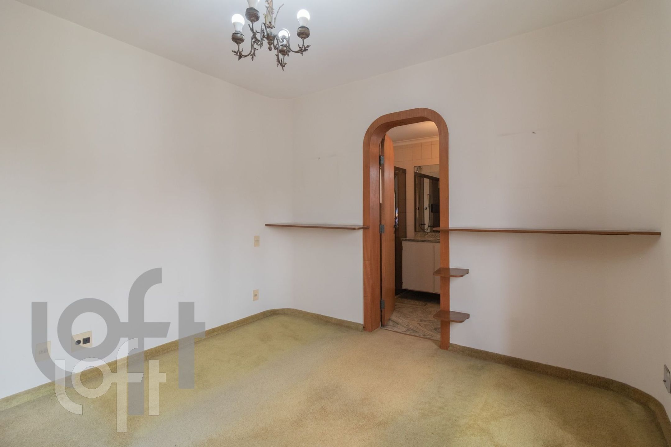 Apartamento à venda com 4 quartos, 243m² - Foto 5