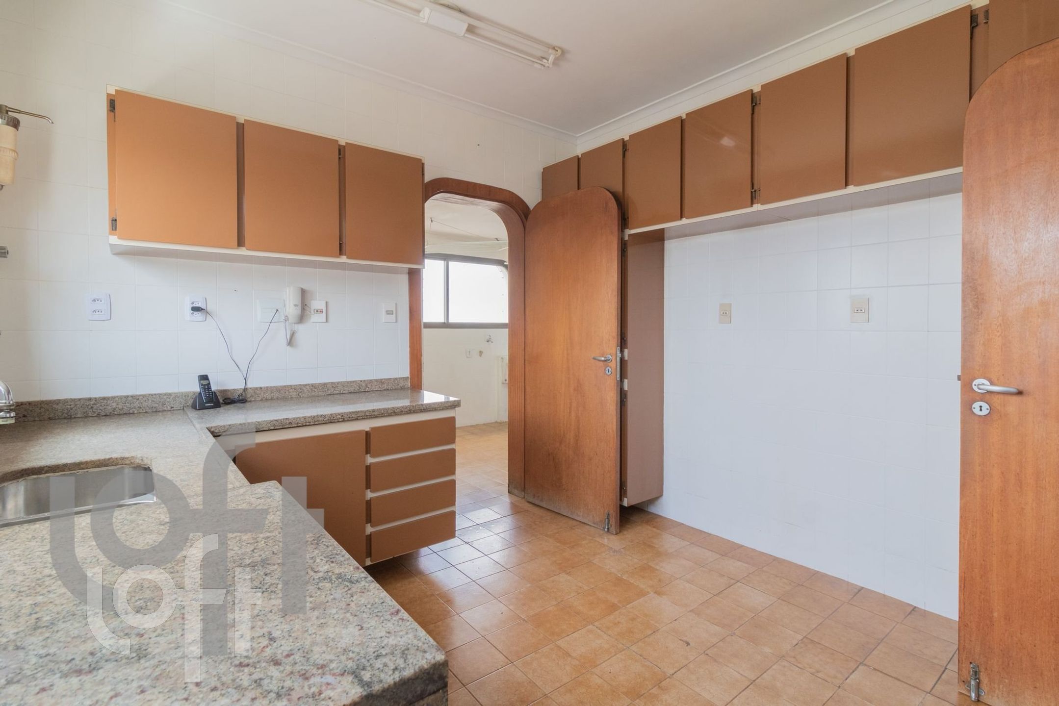 Apartamento à venda com 4 quartos, 243m² - Foto 47