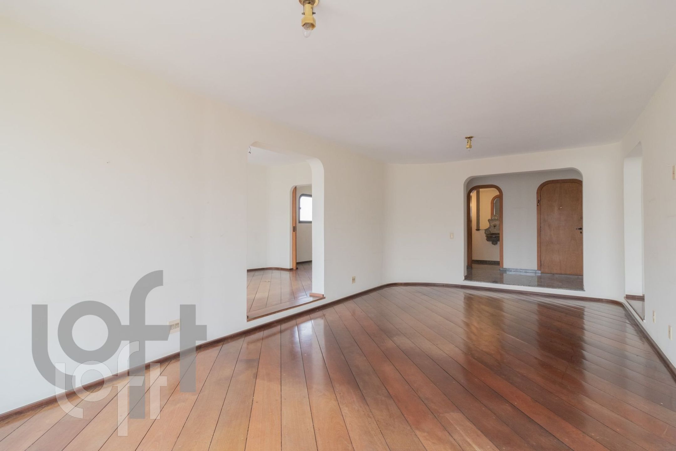 Apartamento à venda com 4 quartos, 243m² - Foto 33