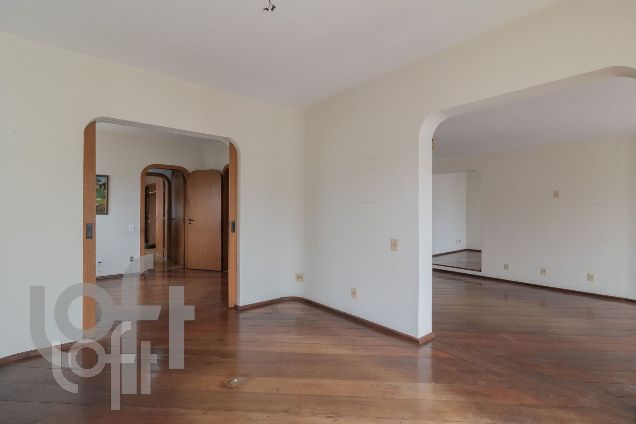 Apartamento à venda com 4 quartos, 243m² - Foto 25