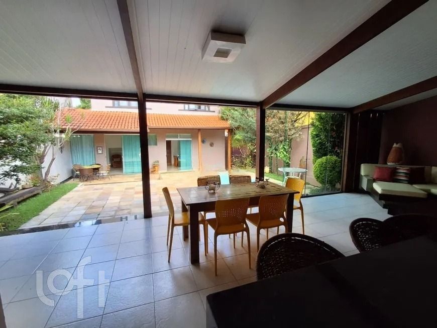 Casa à venda com 5 quartos, 360m² - Foto 22