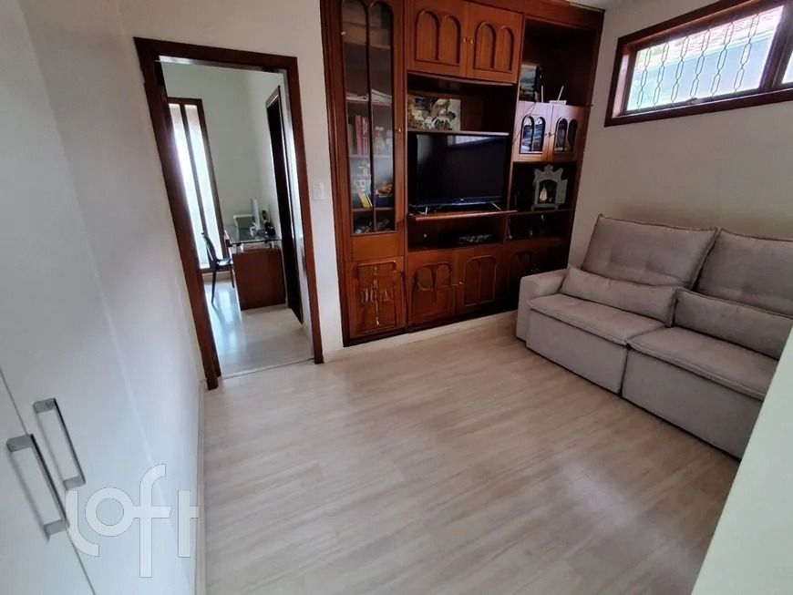 Casa à venda com 5 quartos, 360m² - Foto 4