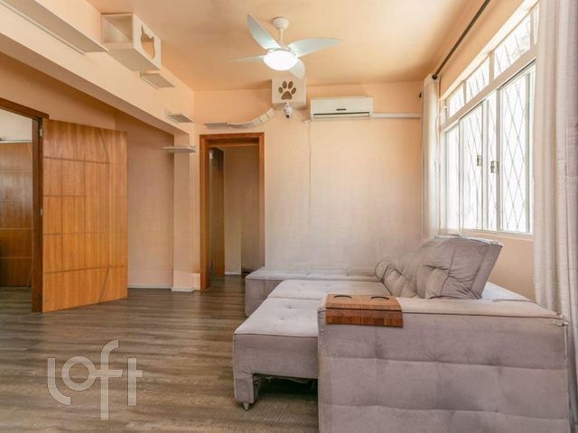 Casa com 213m², 3 dormitórios, 2 suítes, 1 vaga, Chácara das Pedras em Porto Alegre