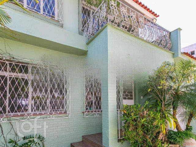 Casa com 213m², 3 dormitórios, 2 suítes, 1 vaga, Chácara das Pedras em Porto Alegre