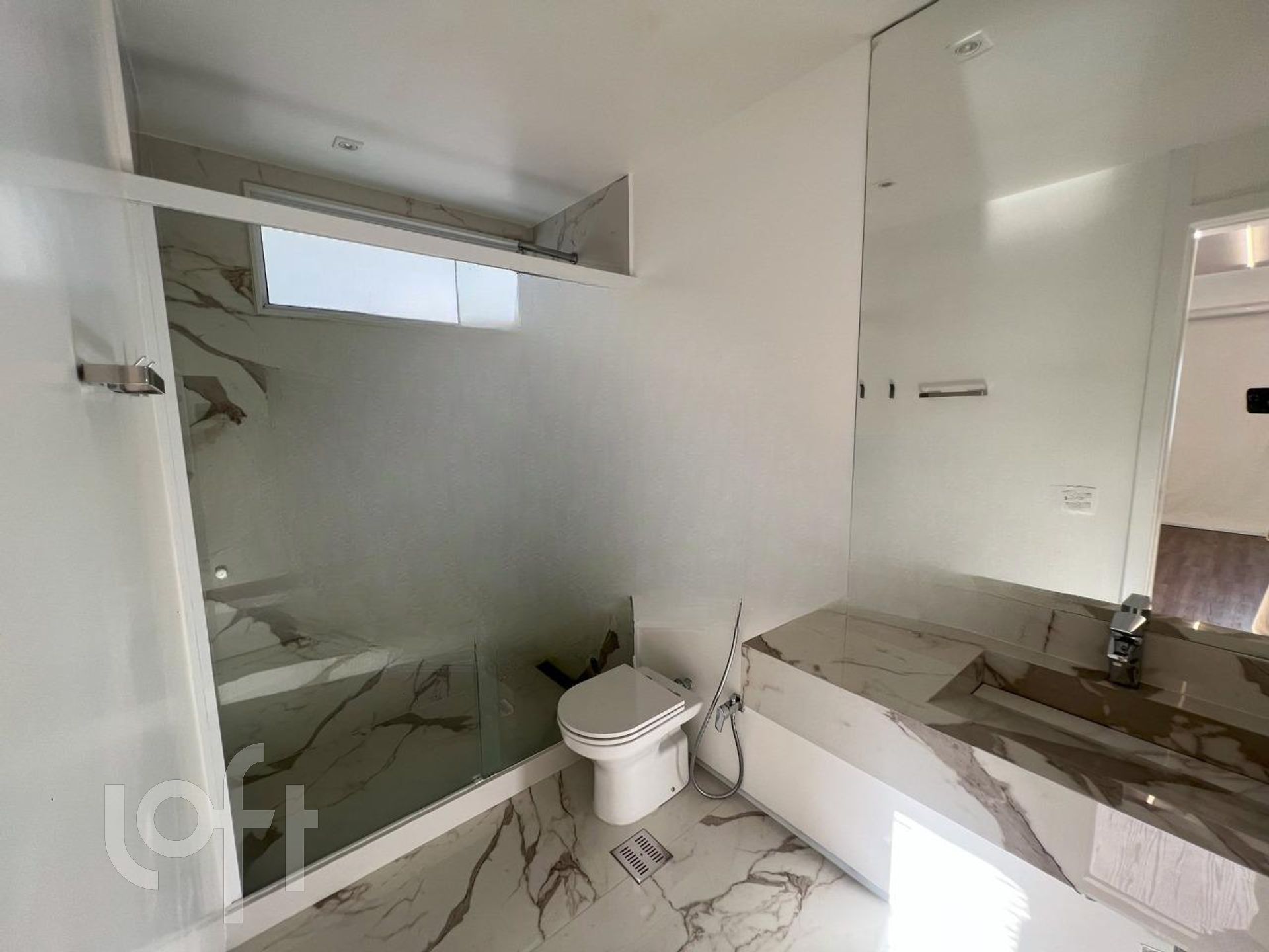 Apartamento à venda com 3 quartos, 170m² - Foto 20