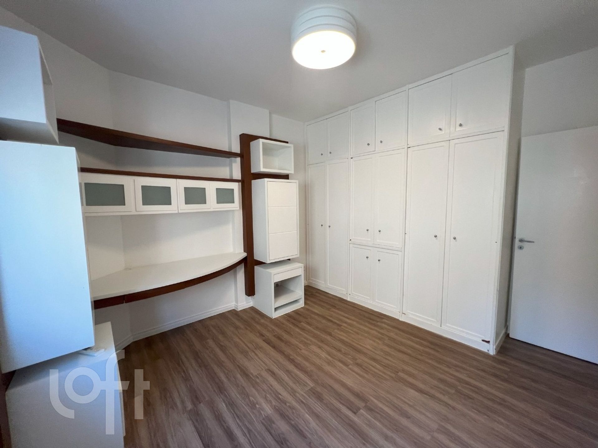 Apartamento à venda com 3 quartos, 170m² - Foto 10