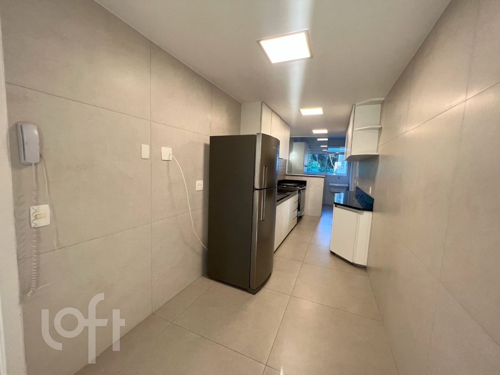 Apartamento à venda com 3 quartos, 170m² - Foto 17