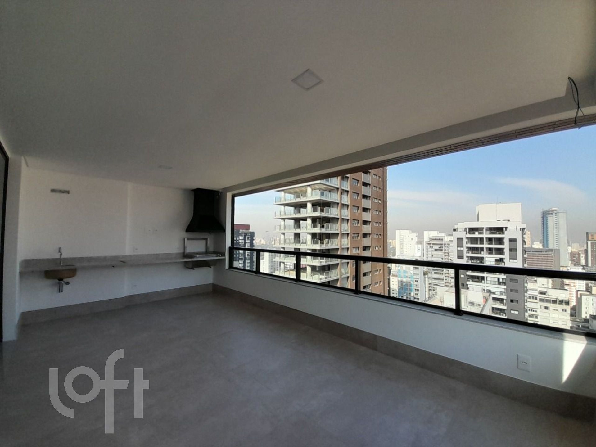 Apartamento à venda com 3 quartos, 150m² - Foto 1