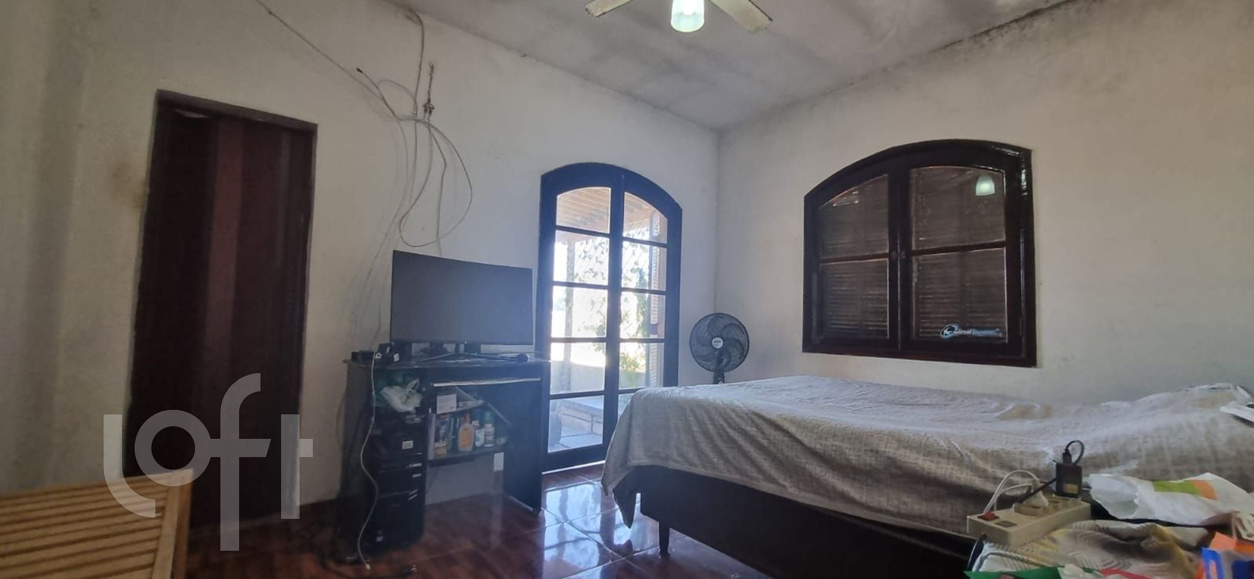 Casa à venda com 2 quartos, 350m² - Foto 5