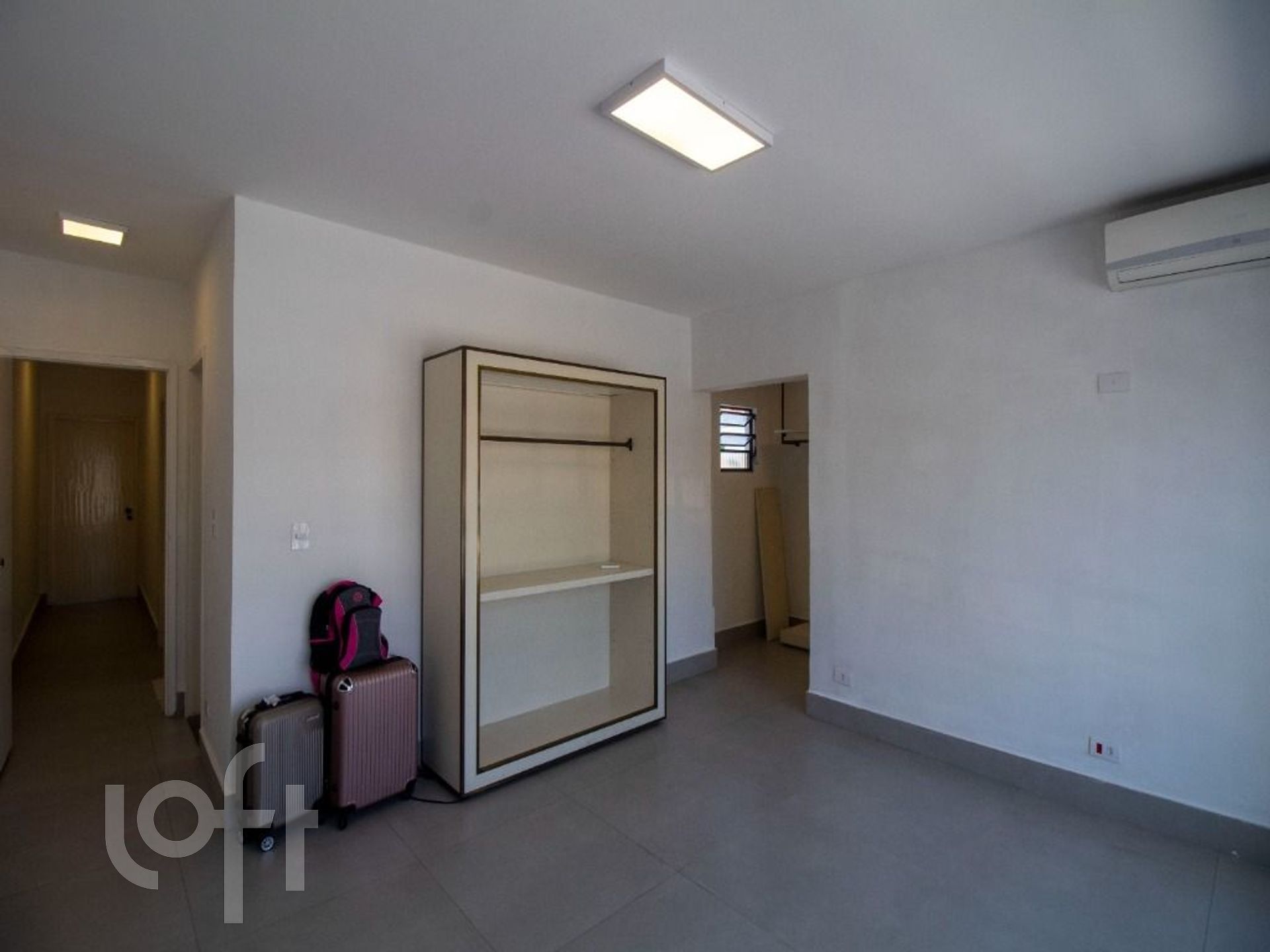 Casa à venda com 4 quartos, 200m² - Foto 5