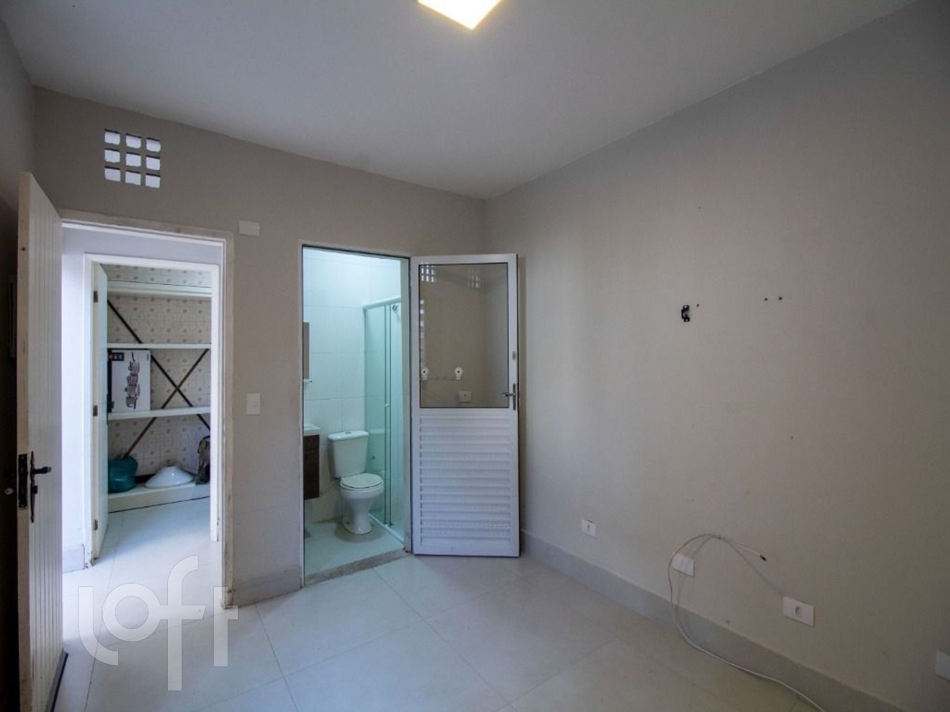 Casa à venda com 4 quartos, 200m² - Foto 13