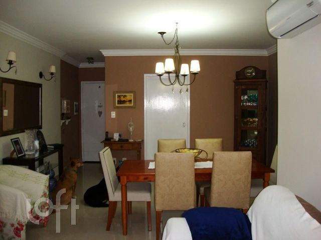 Apartamento com 102m², 3 dormitórios, 1 suíte, 1 vaga, Auxiliadora em Porto Alegre