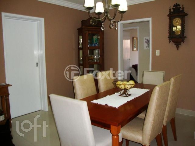 Apartamento com 102m², 3 dormitórios, 1 suíte, 1 vaga, Auxiliadora em Porto Alegre