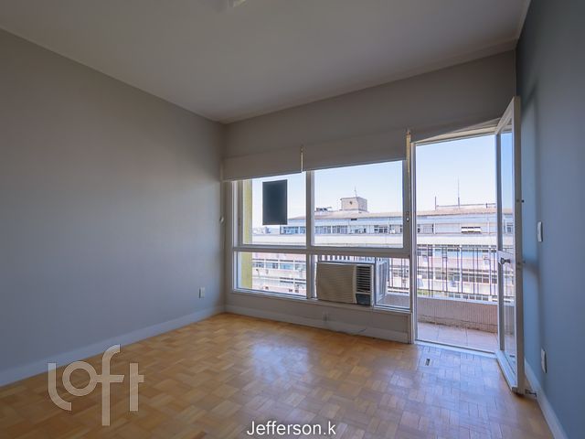 Apartamento com 96m², 2 dormitórios, 1 suíte, Independência em Porto Alegre