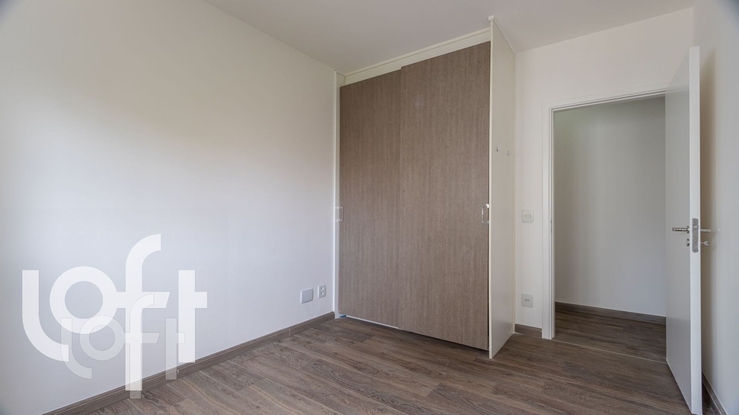 Apartamento à venda com 2 quartos, 96m² - Foto 4