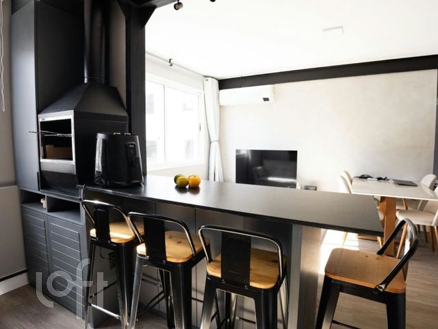 Apartamento com 68m², 2 dormitórios, 2 vagas, Jardim Botânico em Porto Alegre