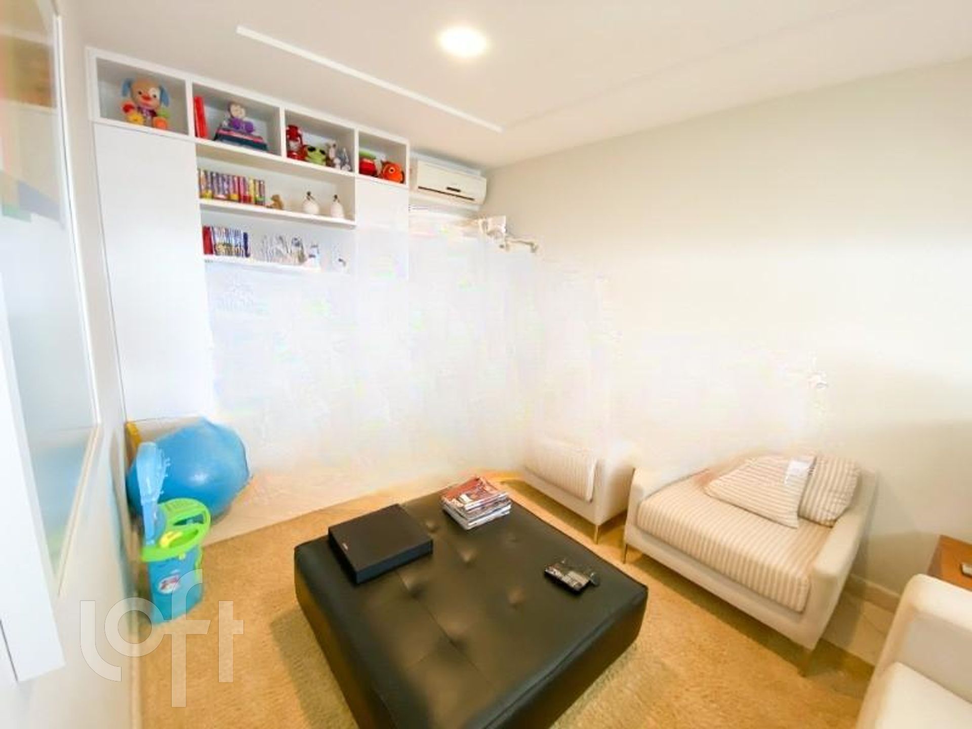 Apartamento à venda com 4 quartos, 300m² - Foto 15