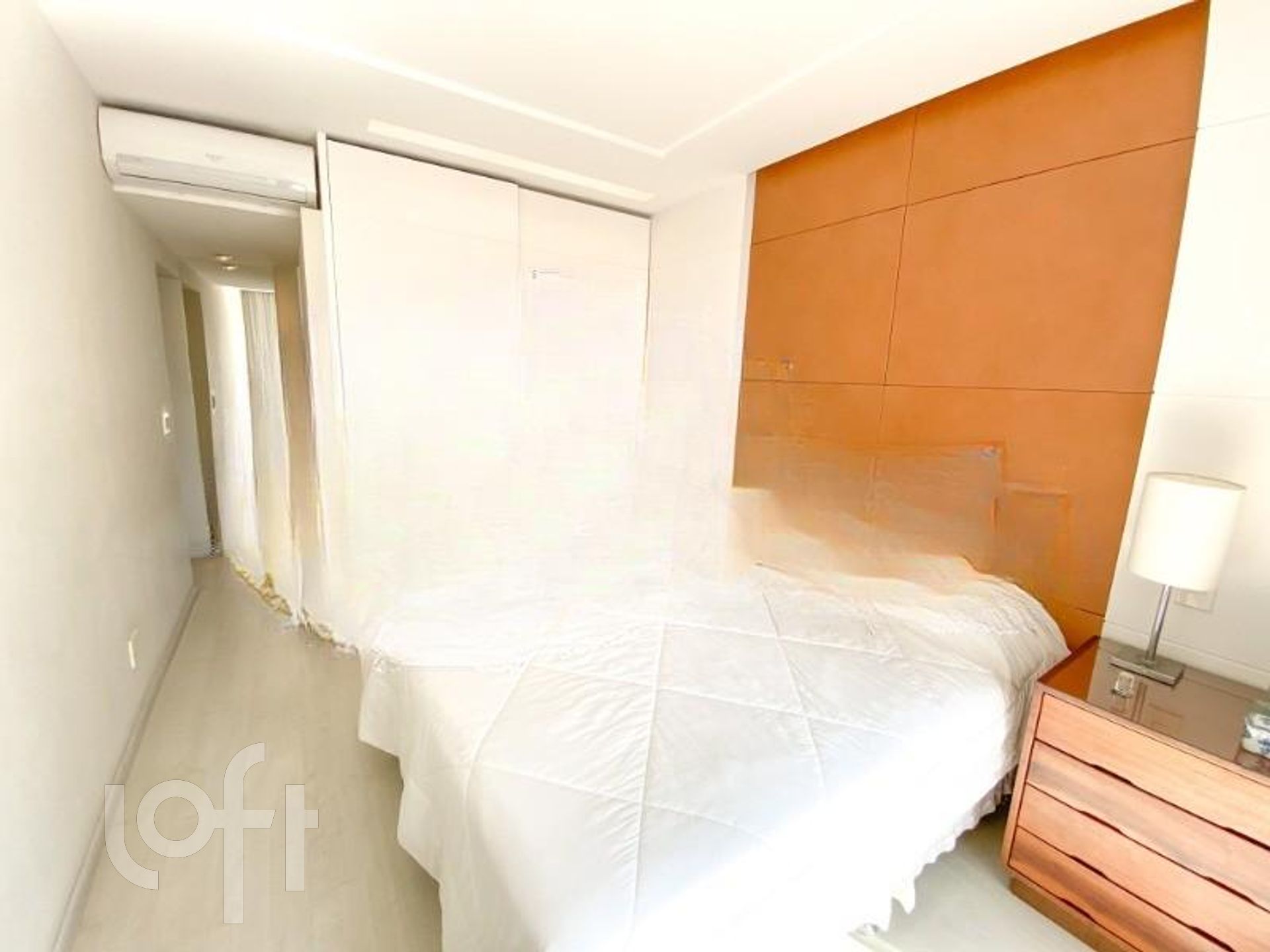 Apartamento à venda com 4 quartos, 300m² - Foto 17