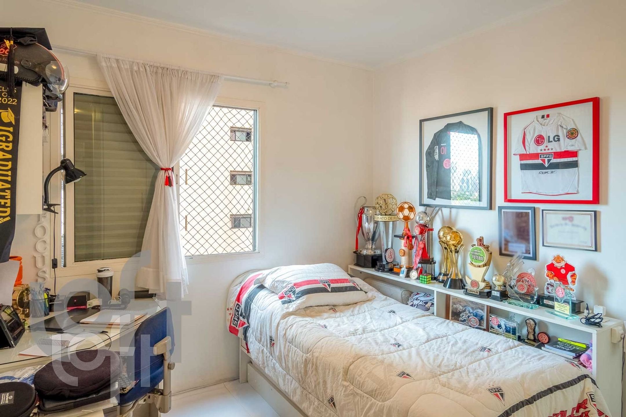 Apartamento à venda com 3 quartos, 145m² - Foto 9