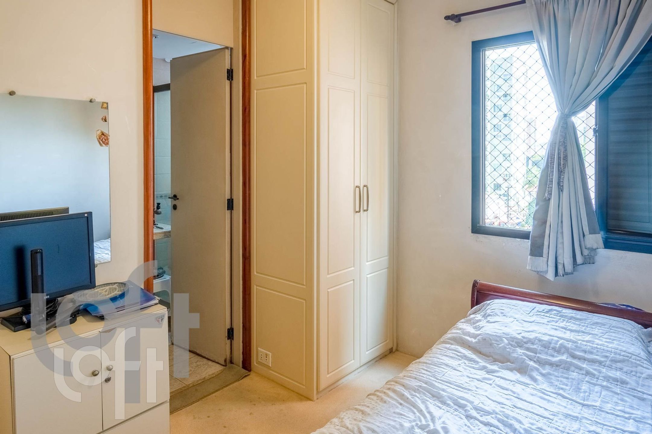 Apartamento à venda com 3 quartos, 145m² - Foto 6