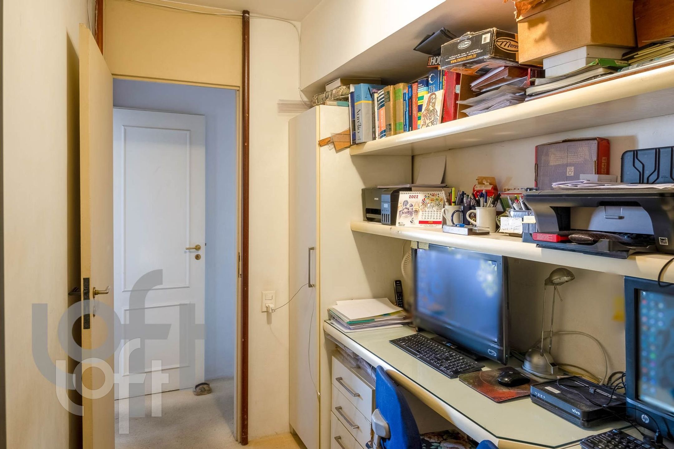 Apartamento à venda com 3 quartos, 145m² - Foto 2