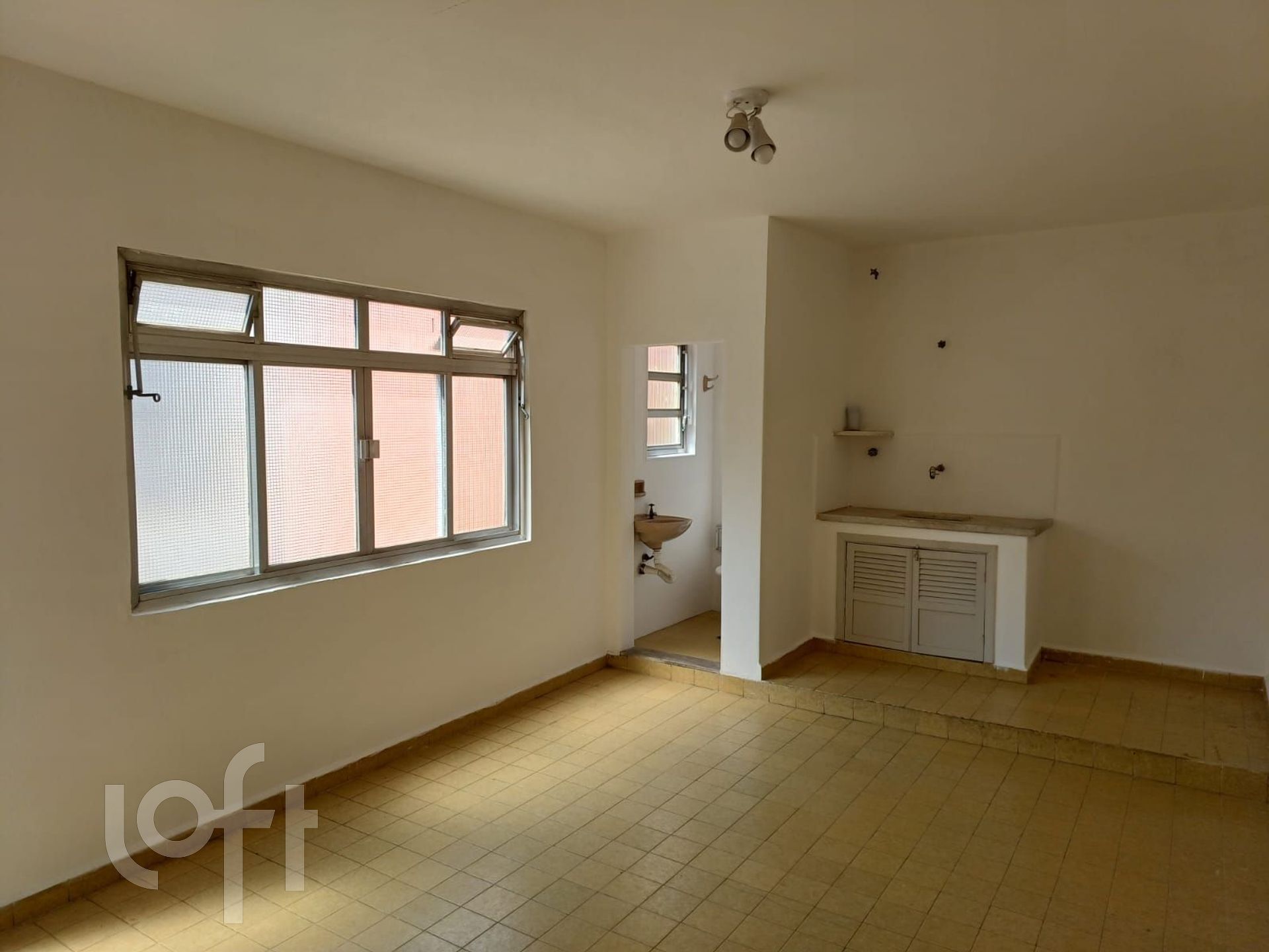 Casa à venda com 4 quartos, 196m² - Foto 4