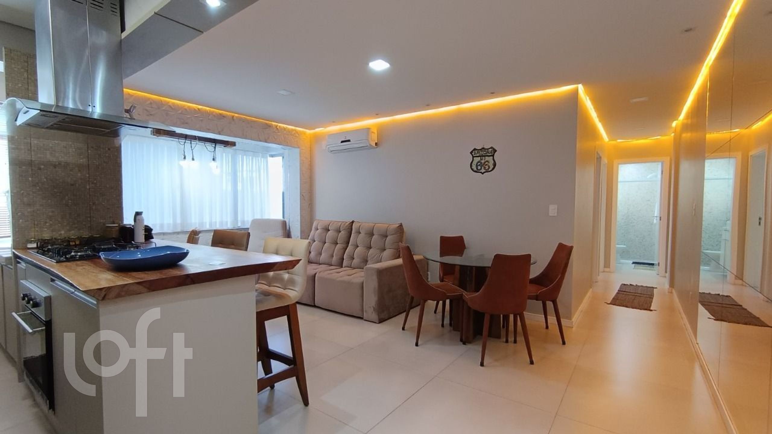 Apartamento à venda em Centro com 61 m², 2 quartos, 2 vagas