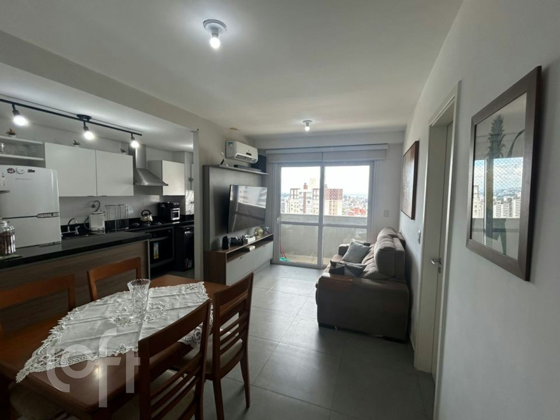 Apartamento com 52m², 1 dormitório, 1 suíte, 1 vaga, Petrópolis em Porto Alegre