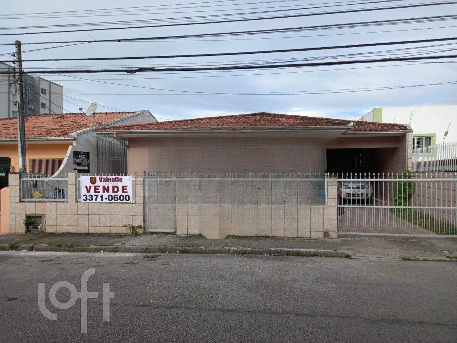 Casa à venda em Barreiros com 241 m², 3 quartos, 1 suíte, 3 vagas