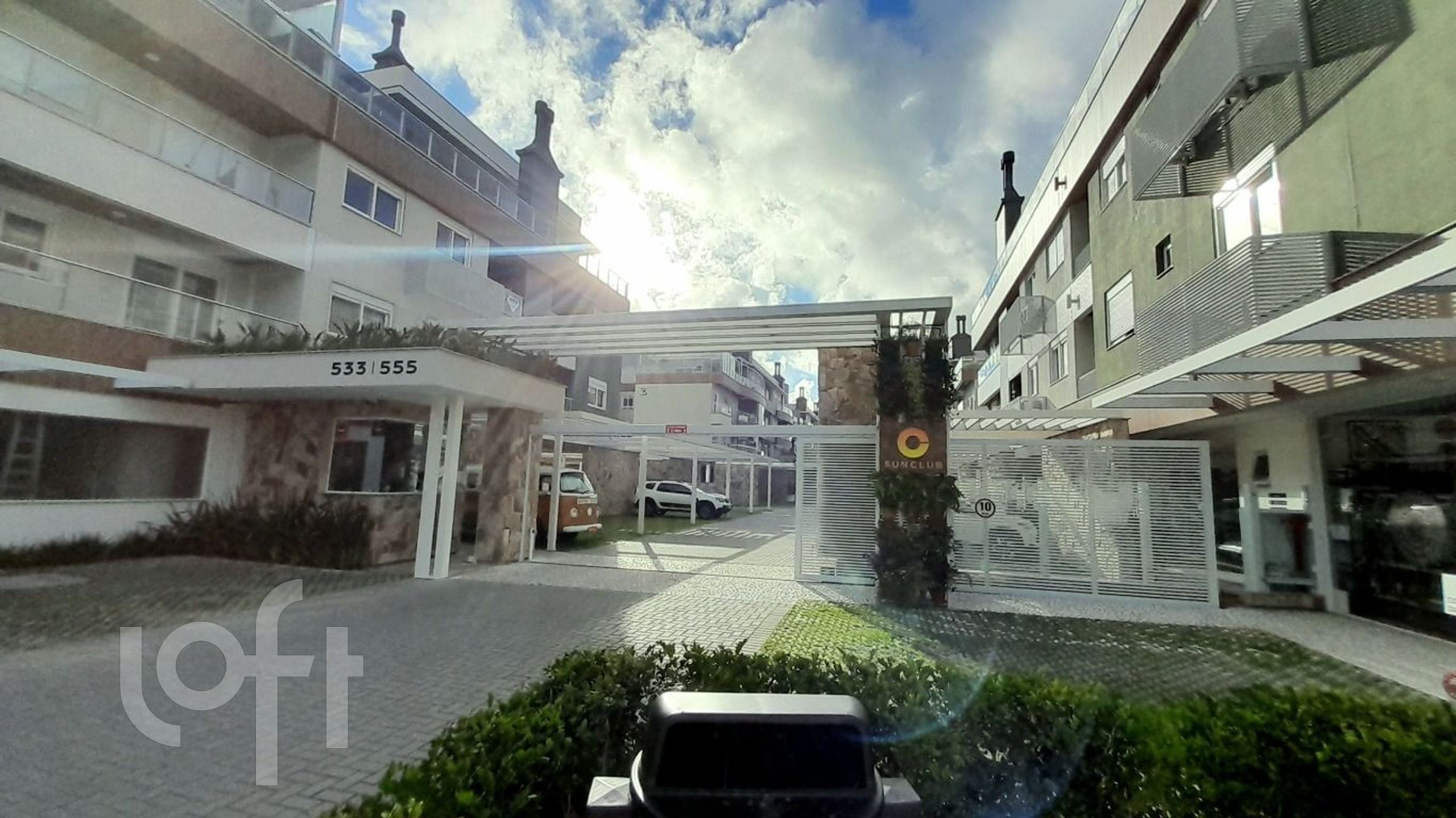 Apartamentos com 70m², 2 quartos, 2 garagens, no bairro Lagoa Pequena em Florianópolis