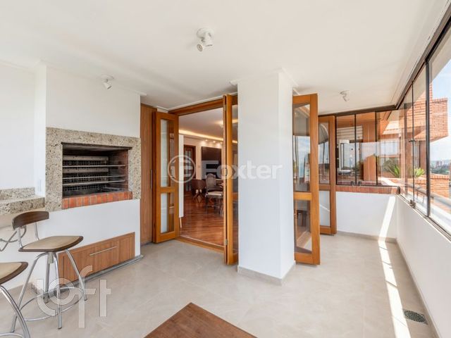 Apartamento com 145m², 3 dormitórios, 1 suíte, 1 vaga, Bela Vista em Porto Alegre