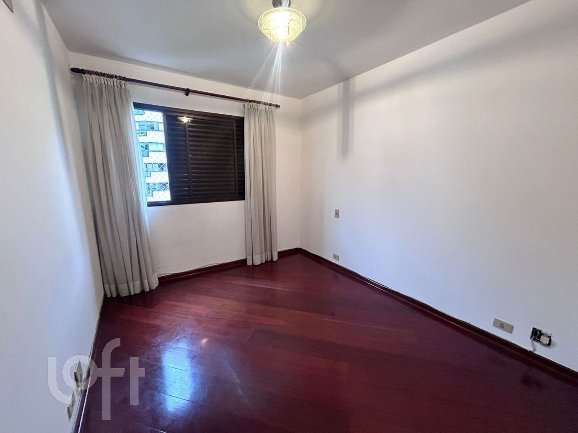 Apartamento à venda com 3 quartos, 127m² - Foto 5