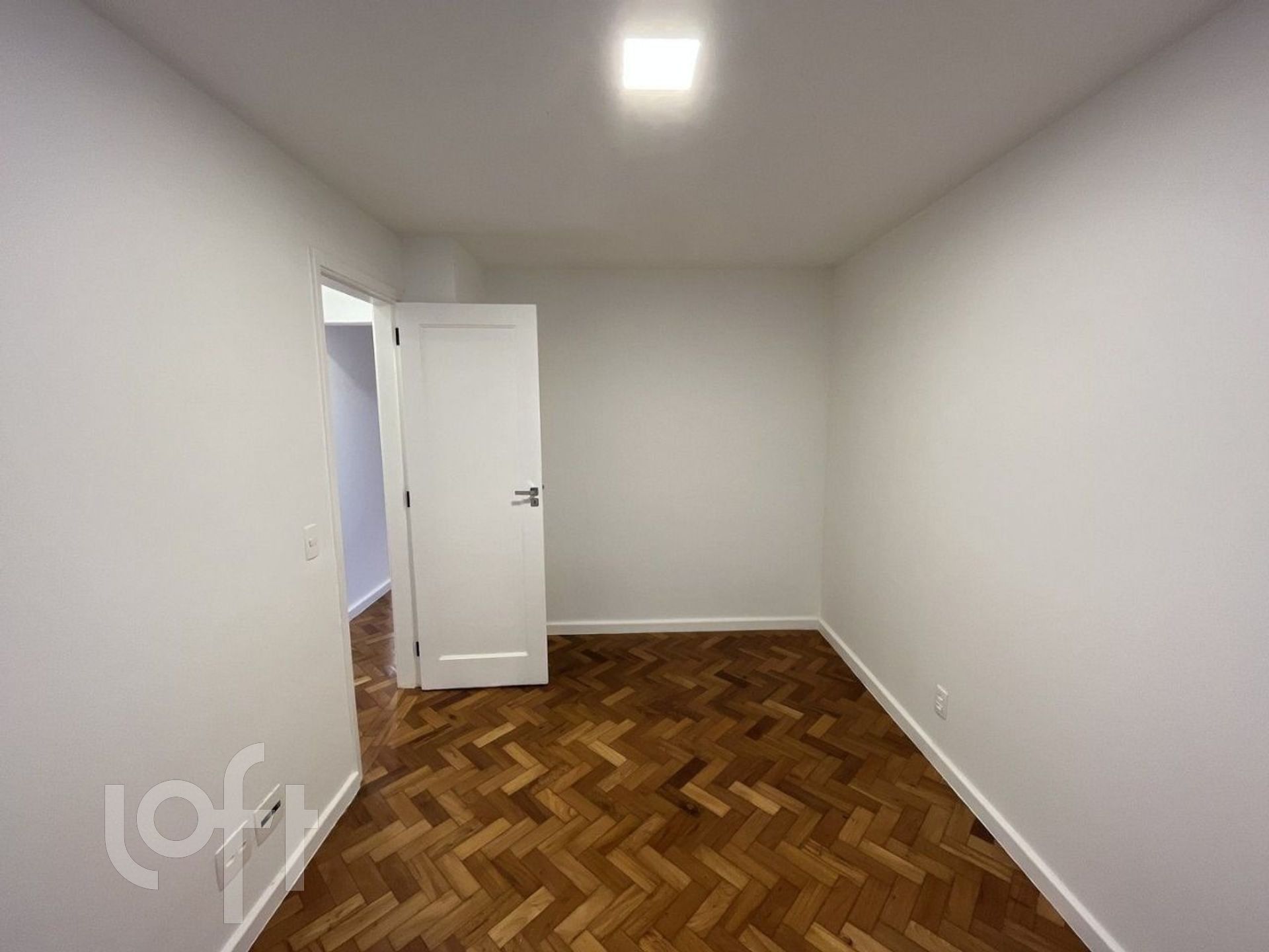 Apartamento à venda com 4 quartos, 125m² - Foto 12