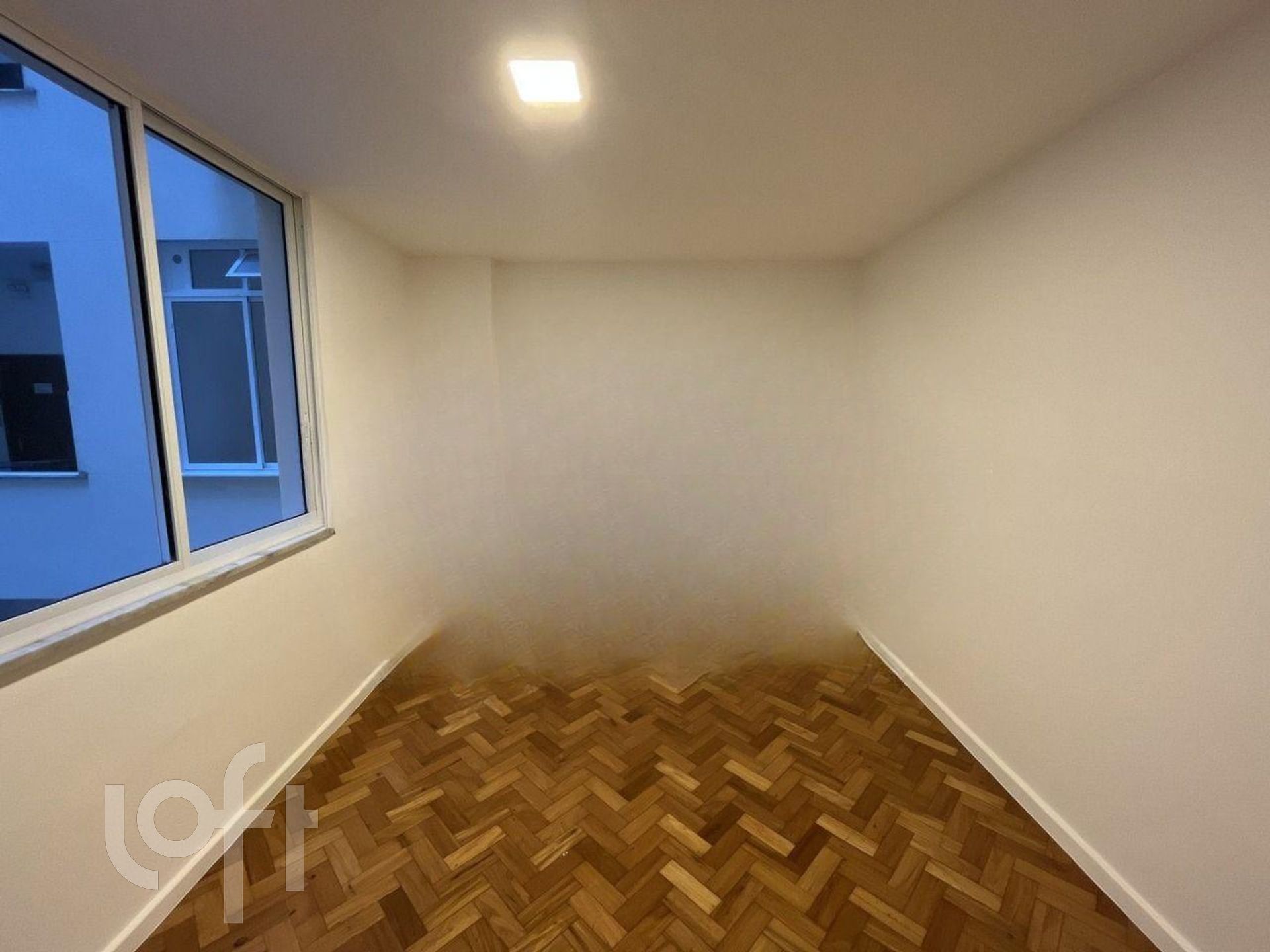 Apartamento à venda com 4 quartos, 125m² - Foto 13