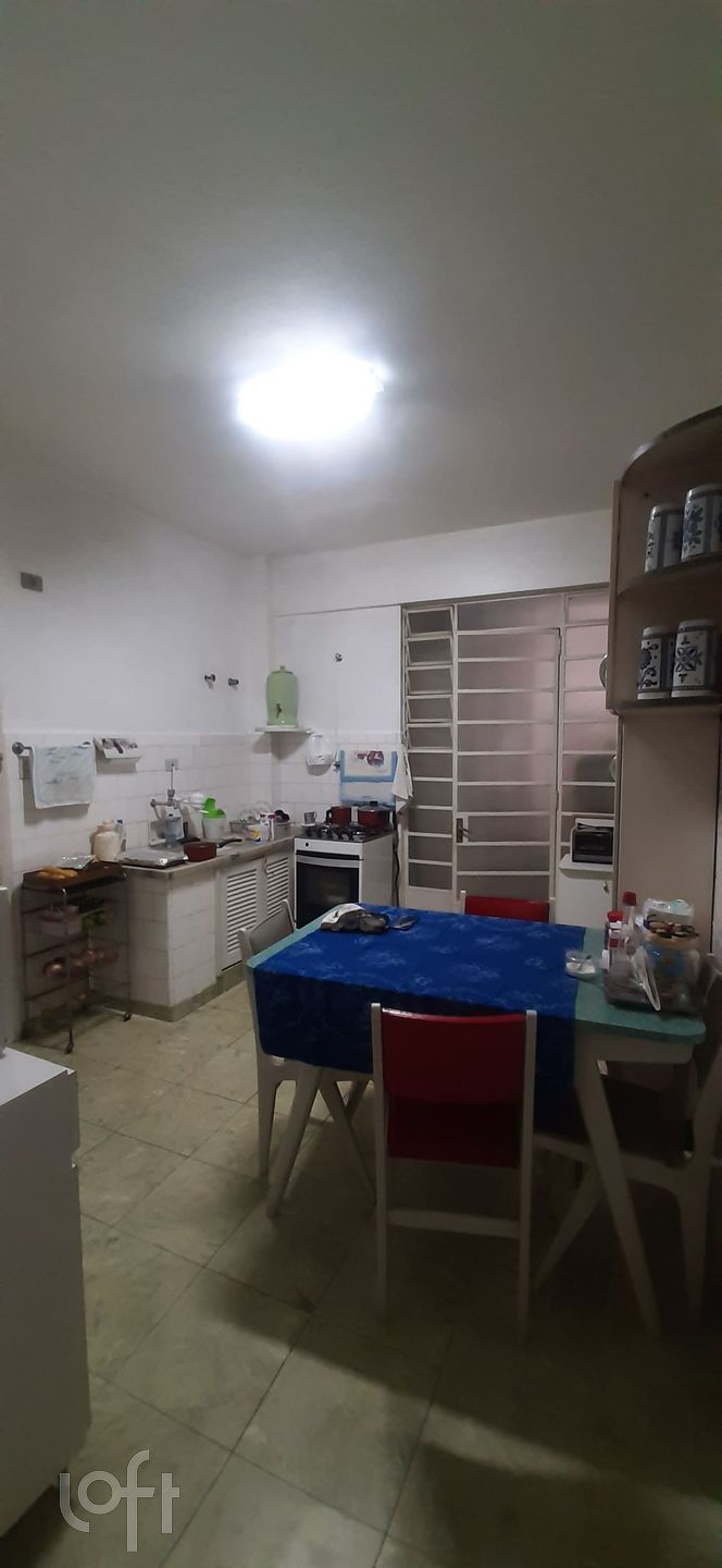 Apartamento à venda com 2 quartos, 141m² - Foto 7