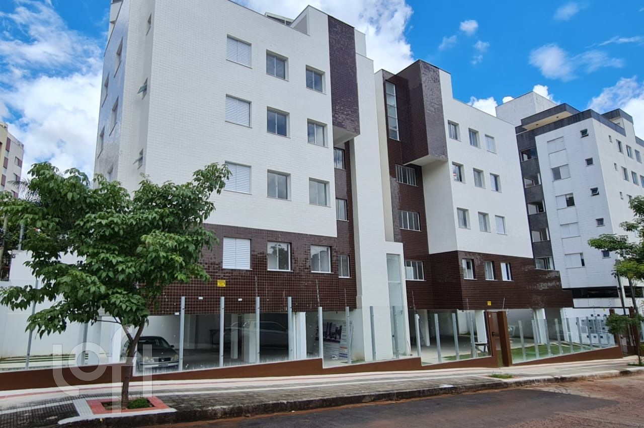 Apartamento à venda com 2 quartos, 52m² - Foto 1