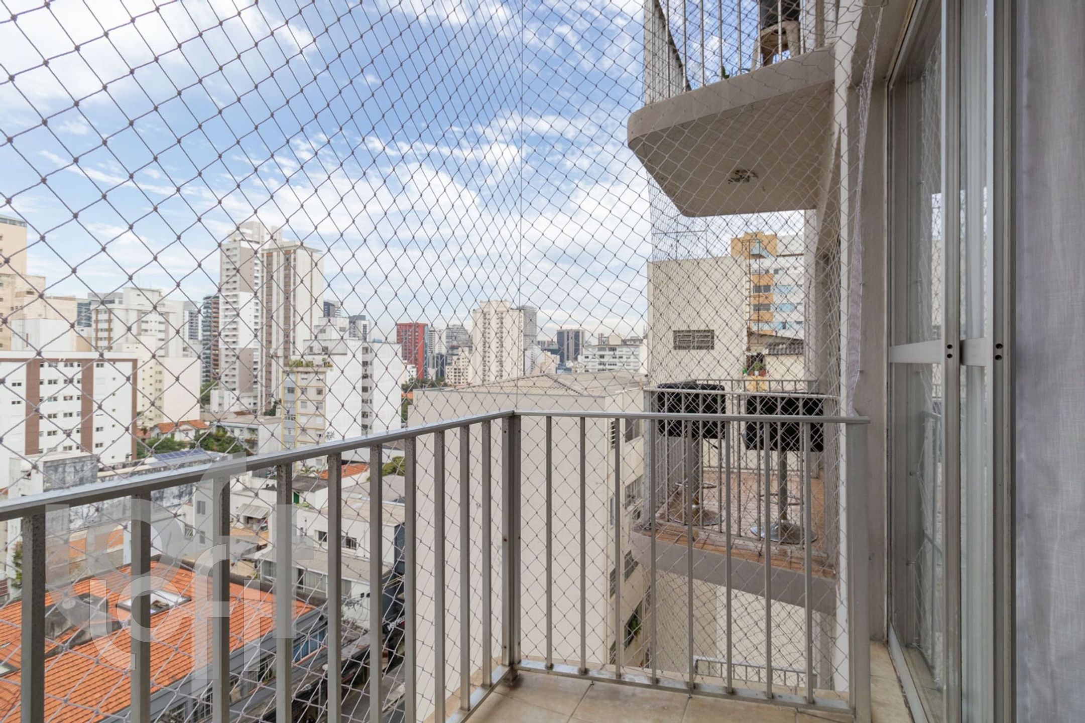 Apartamento à venda com 2 quartos, 84m² - Foto 14