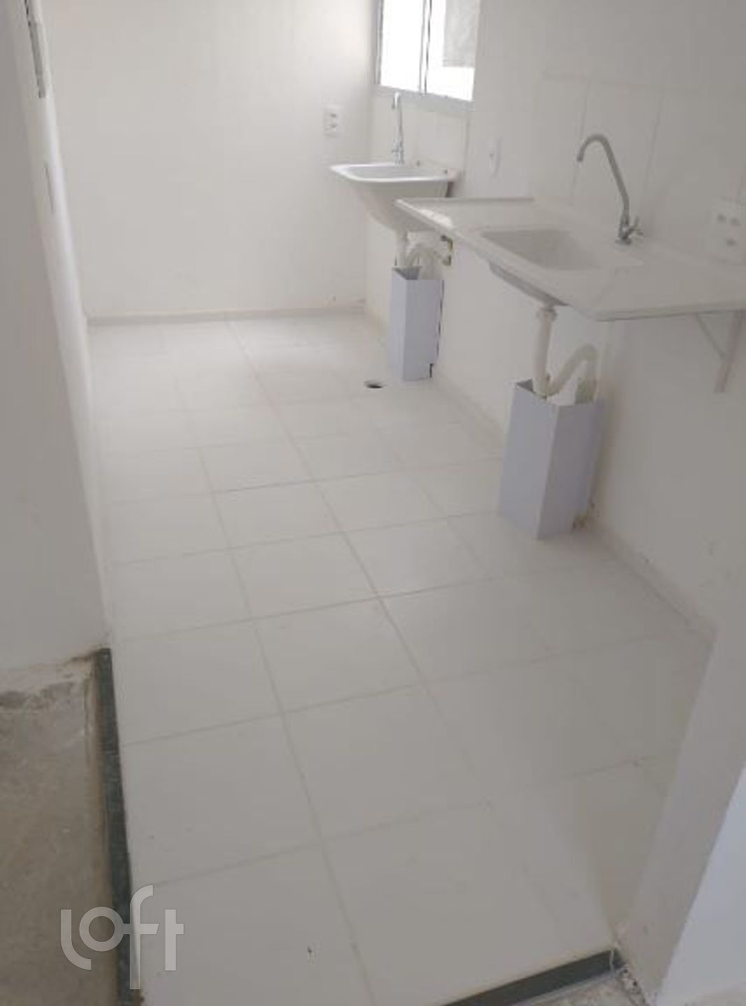 Apartamento à venda com 2 quartos, 43m² - Foto 4