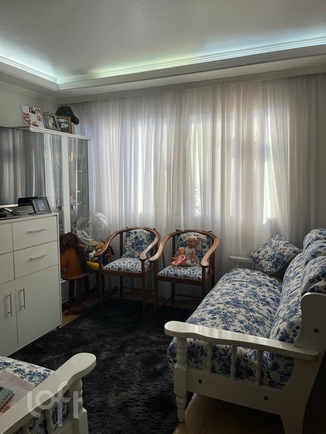 Apartamento à venda com 2 quartos, 70m² - Foto 1